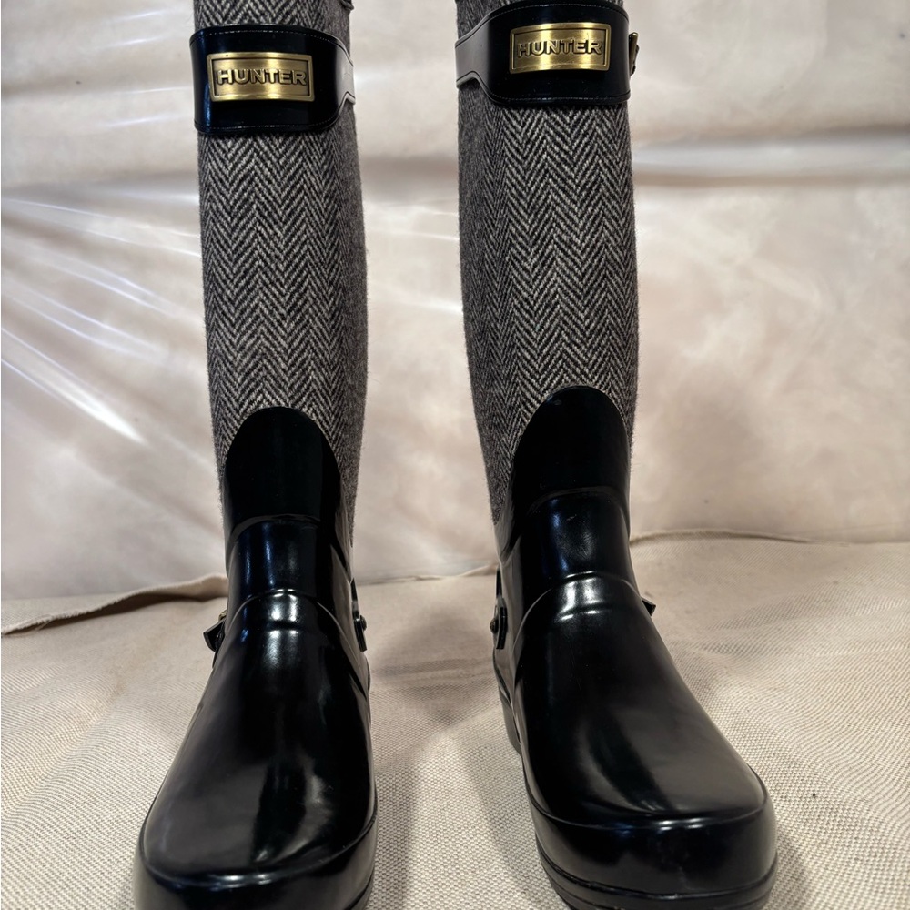 Hunter Tall Herringbone Rain Boots Black Gray Women’s 6.5